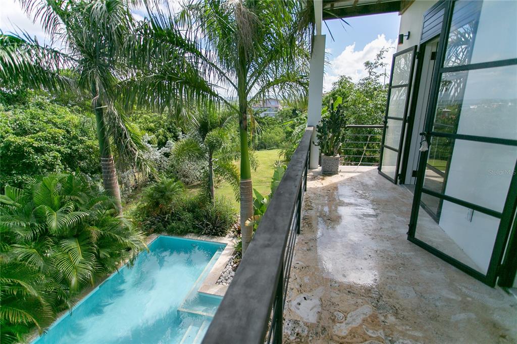 CUCHILLO DE PINA, PUNTAS - Residential