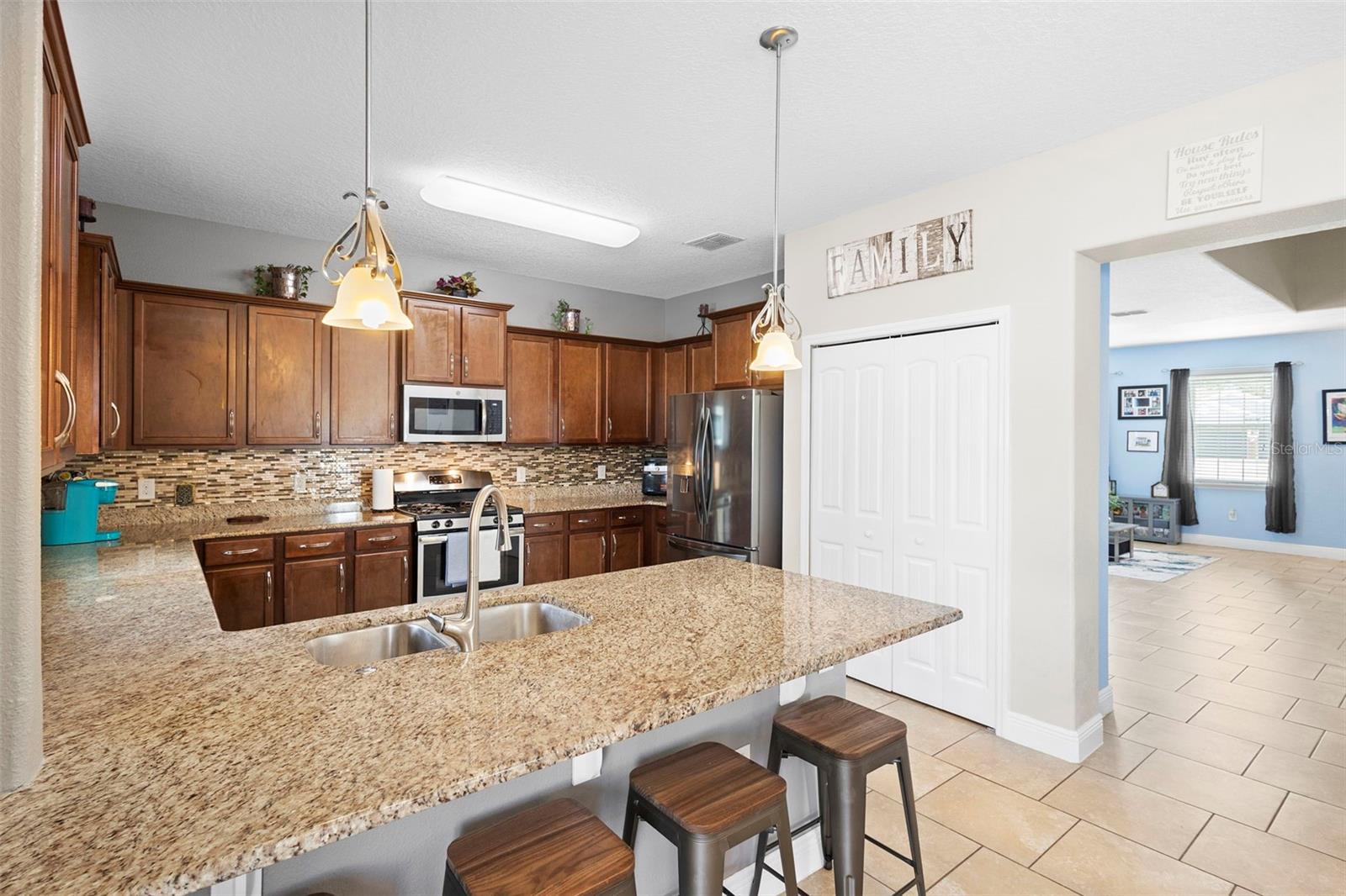 LAKE BATON ESTATES - Residential