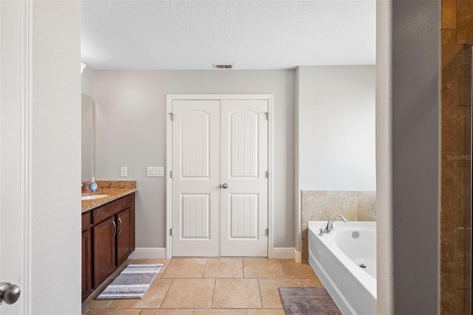 LAKE BATON ESTATES - Residential