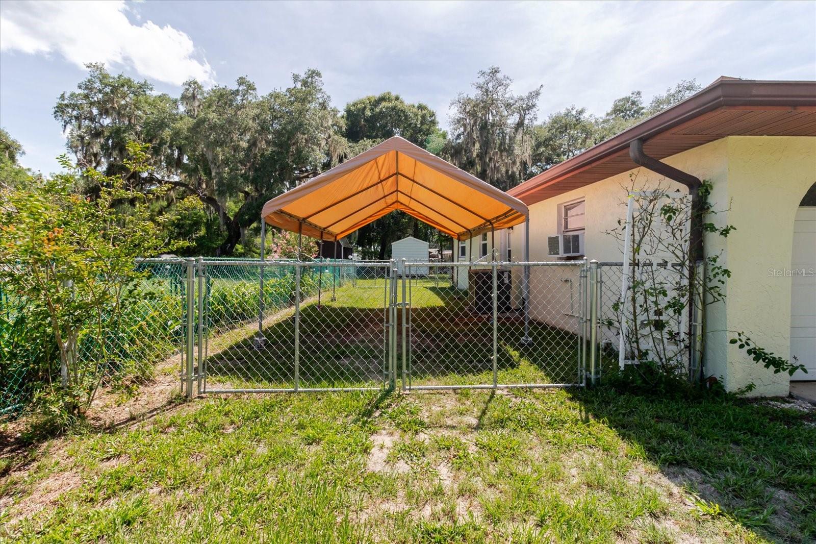 1106 S OTTO POINT