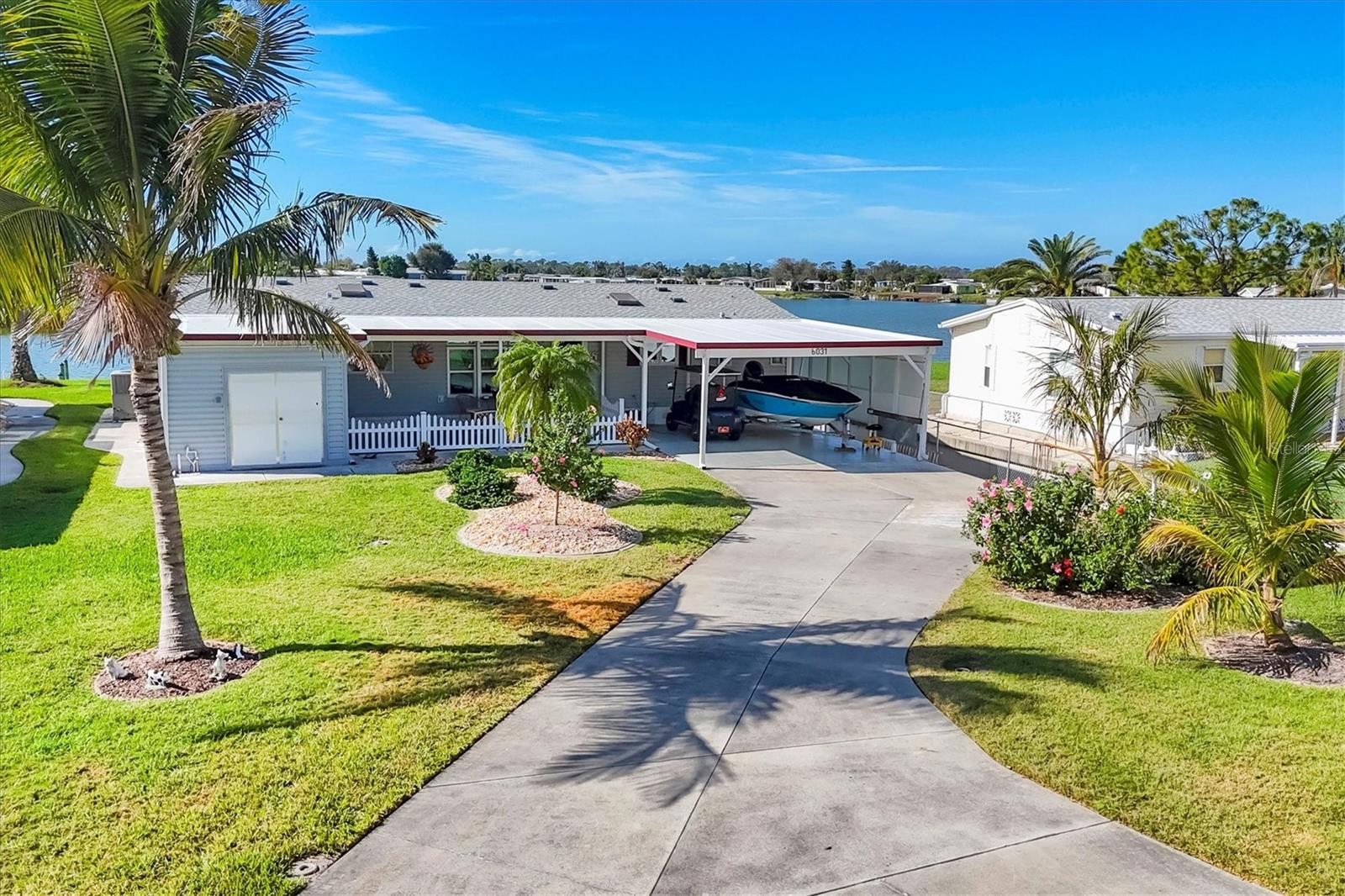 LEMON BAY ISLES PH 04 - Residential