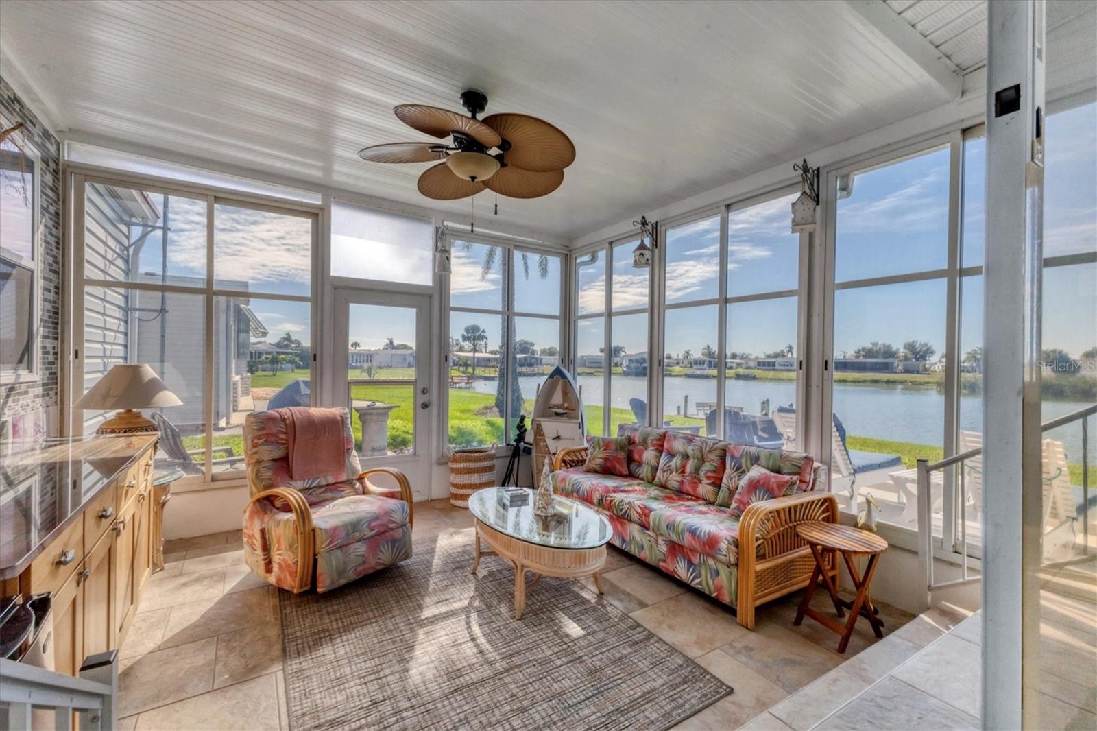 LEMON BAY ISLES PH 04 - Residential