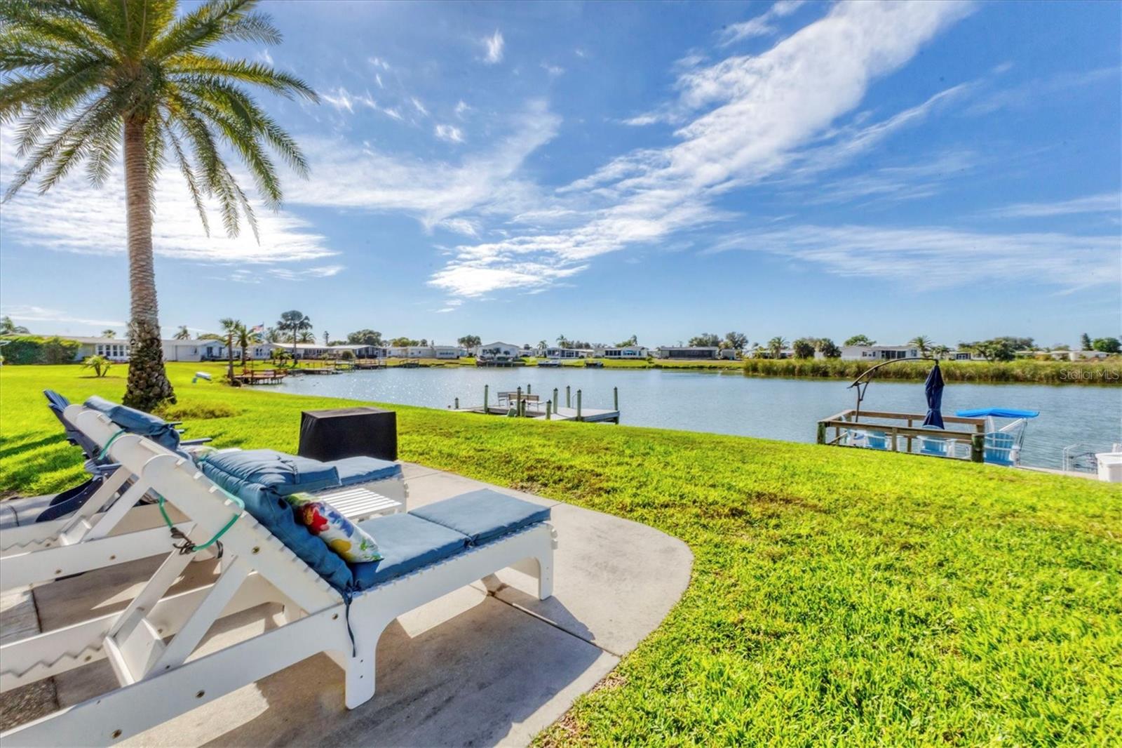 LEMON BAY ISLES PH 04 - Residential