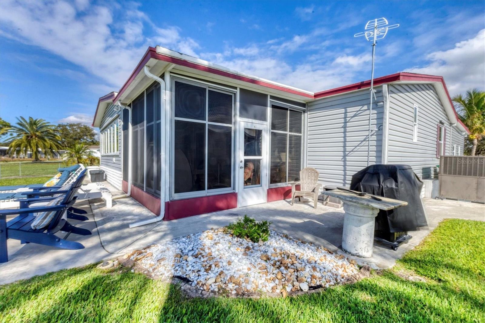 LEMON BAY ISLES PH 04 - Residential