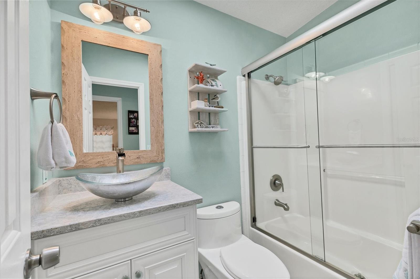 LEMON BAY ISLES PH 04 - Residential