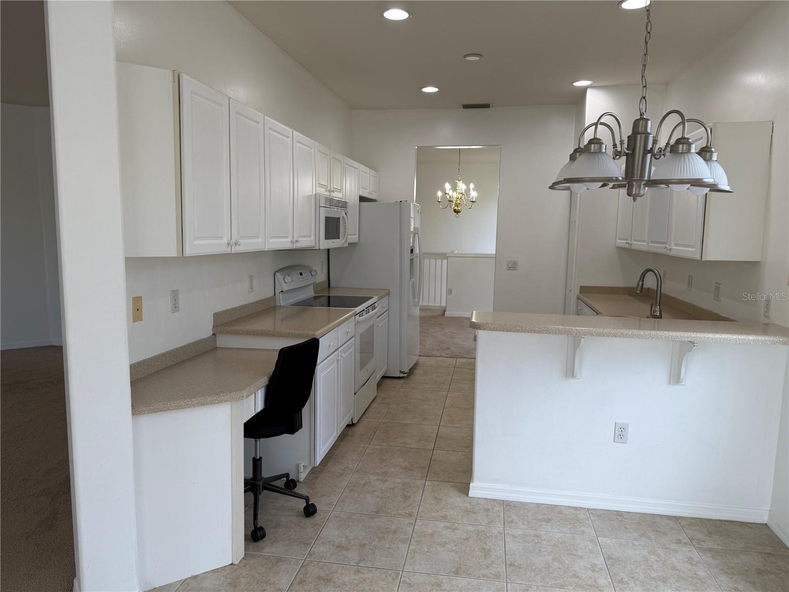 ARIELLE ON PALMER RANCH SEC 1 PH 7 - Residential Lease