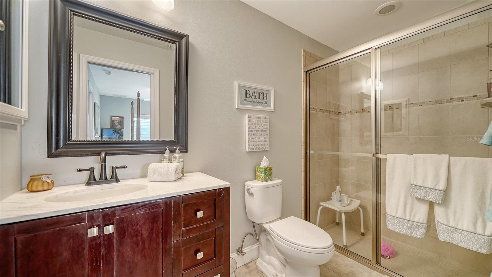 GRANADA - Residential