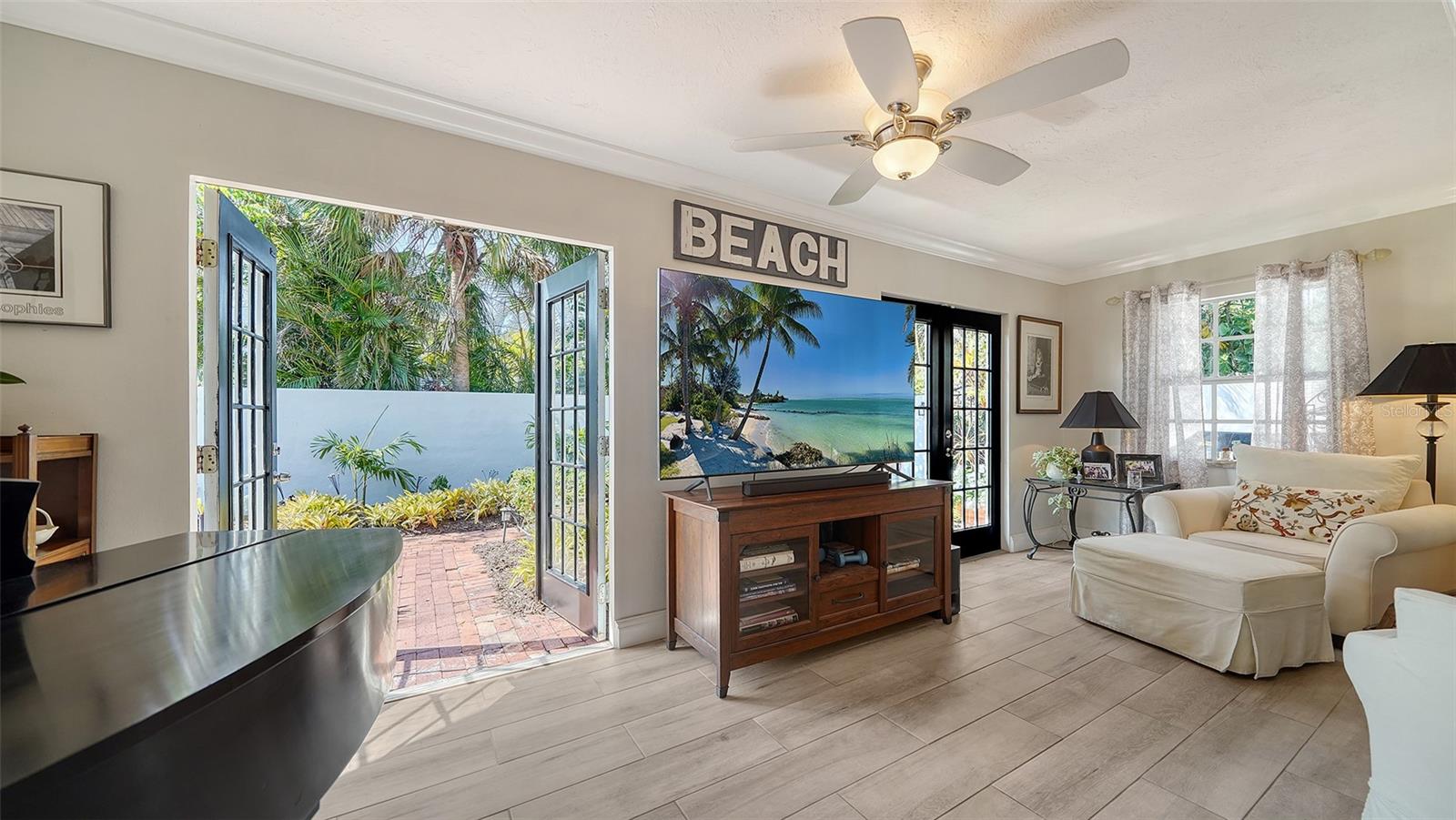 GRANADA - Residential