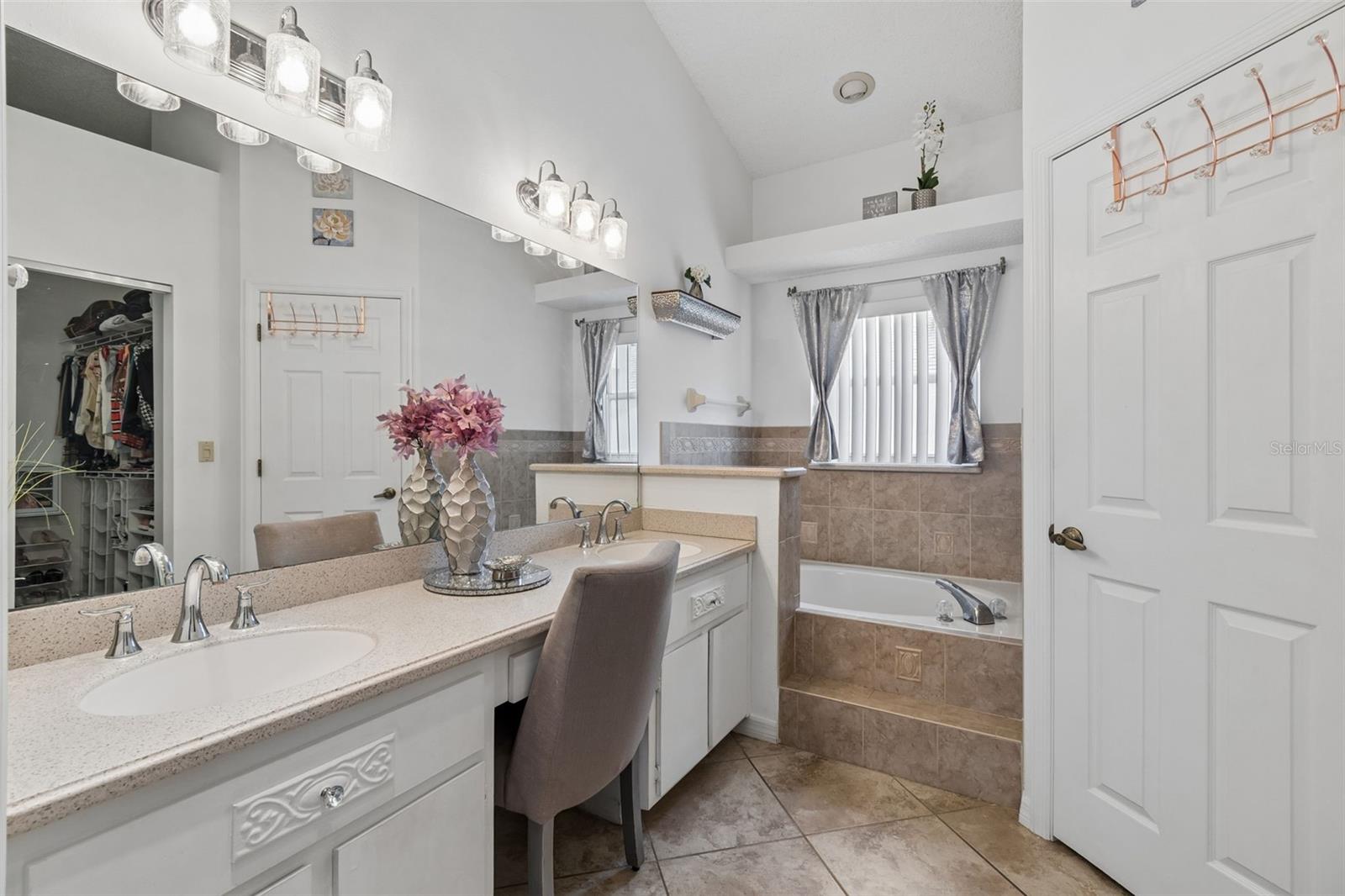 GARDENS AT SEVEN HILLS PH 1 - Residential