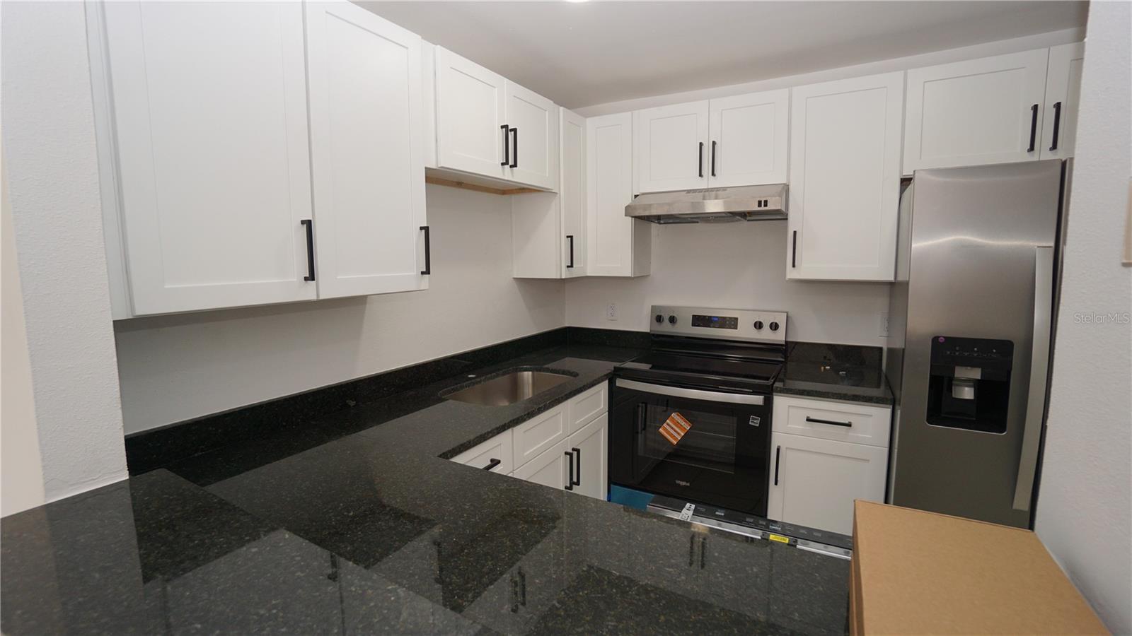 VICTORIA PARK - Residential Lease