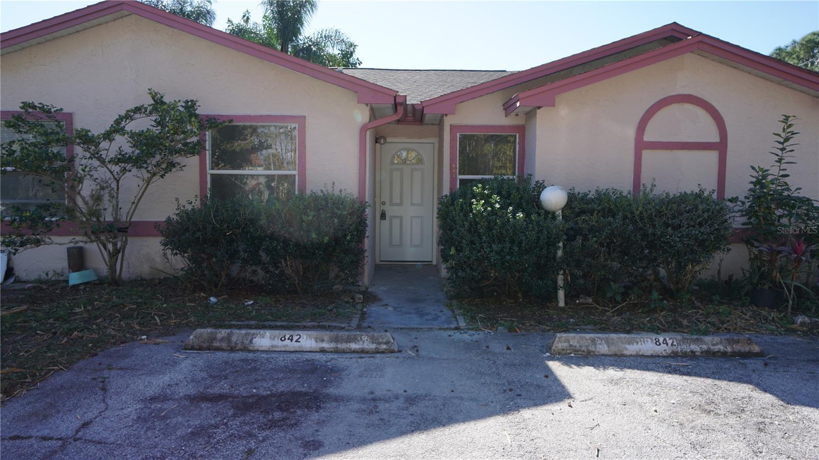 VICTORIA PARK - Residential Lease