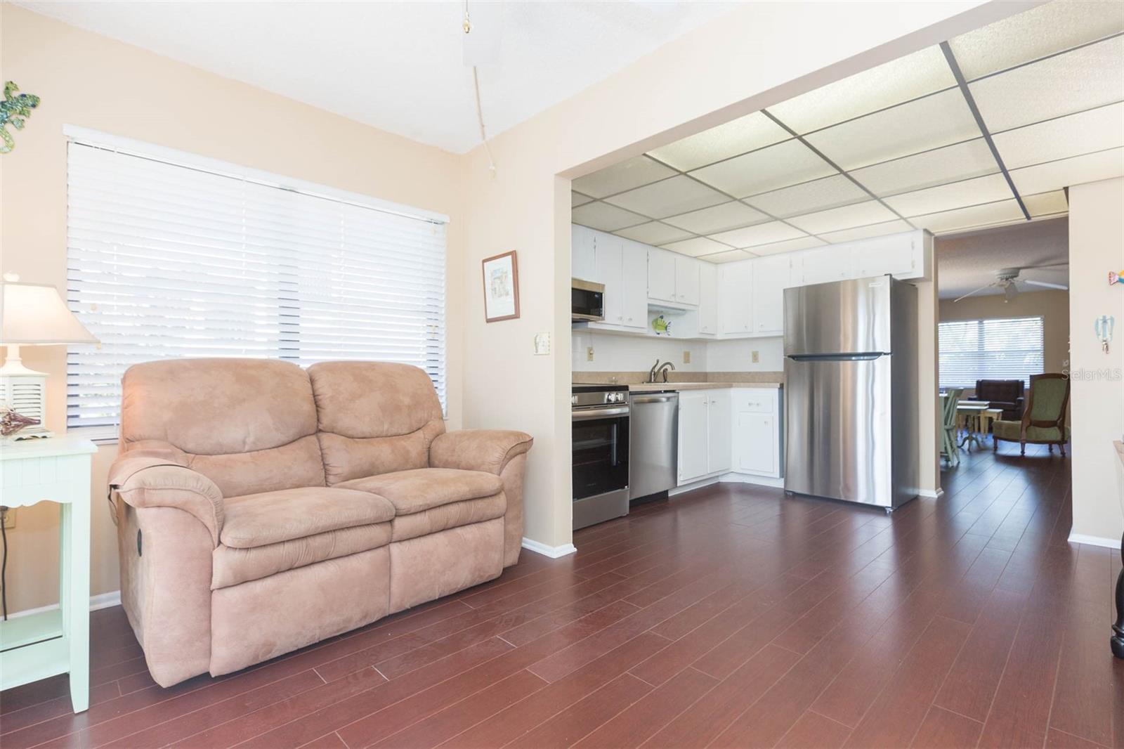 DESOTO SQUARE VILLAS - Residential Lease