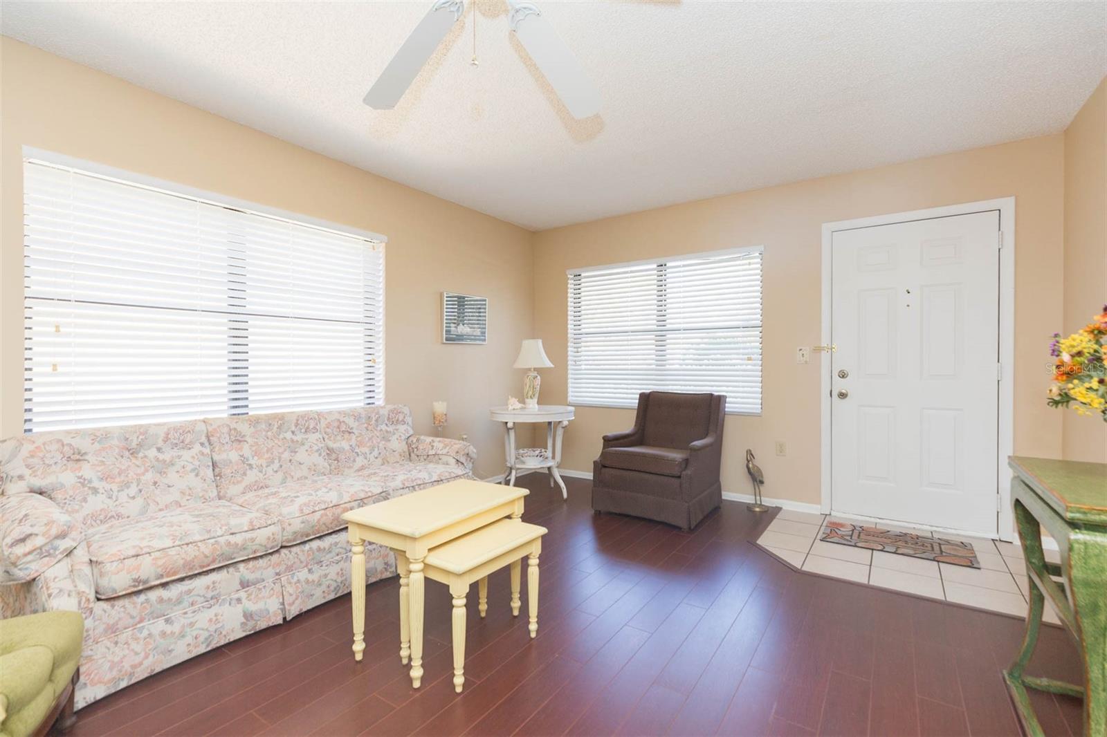 DESOTO SQUARE VILLAS - Residential Lease