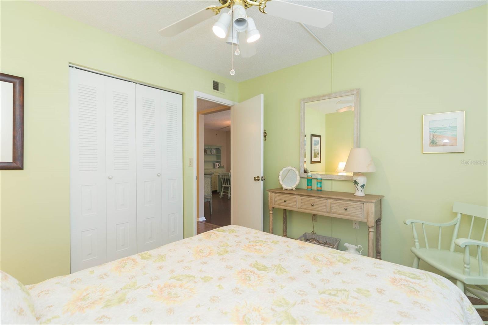 DESOTO SQUARE VILLAS - Residential Lease