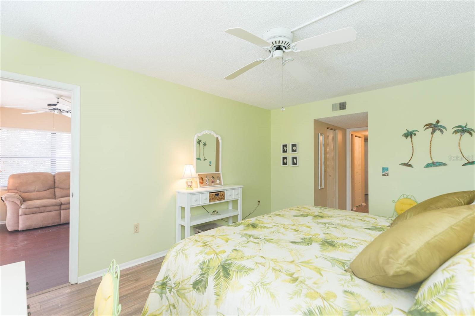 DESOTO SQUARE VILLAS - Residential Lease