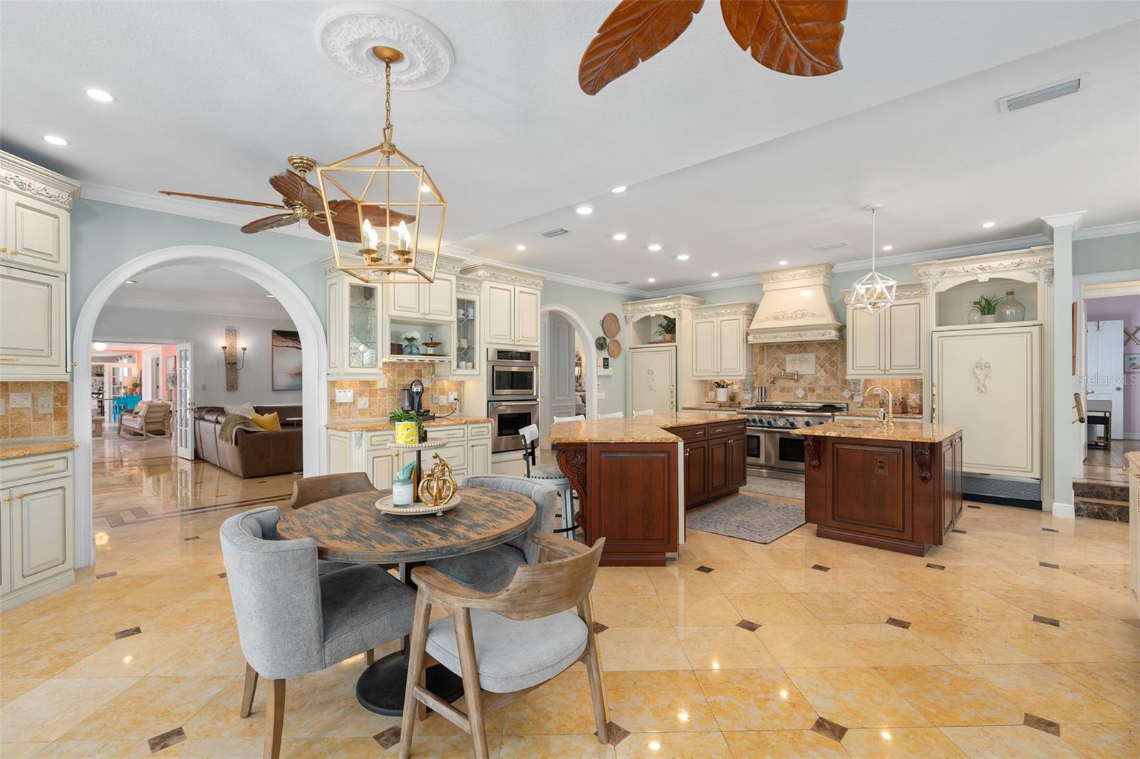 SWEETWATER CLUB UNIT 4 - Residential