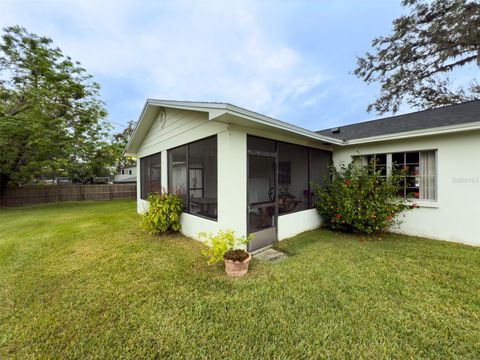 A home in VALRICO