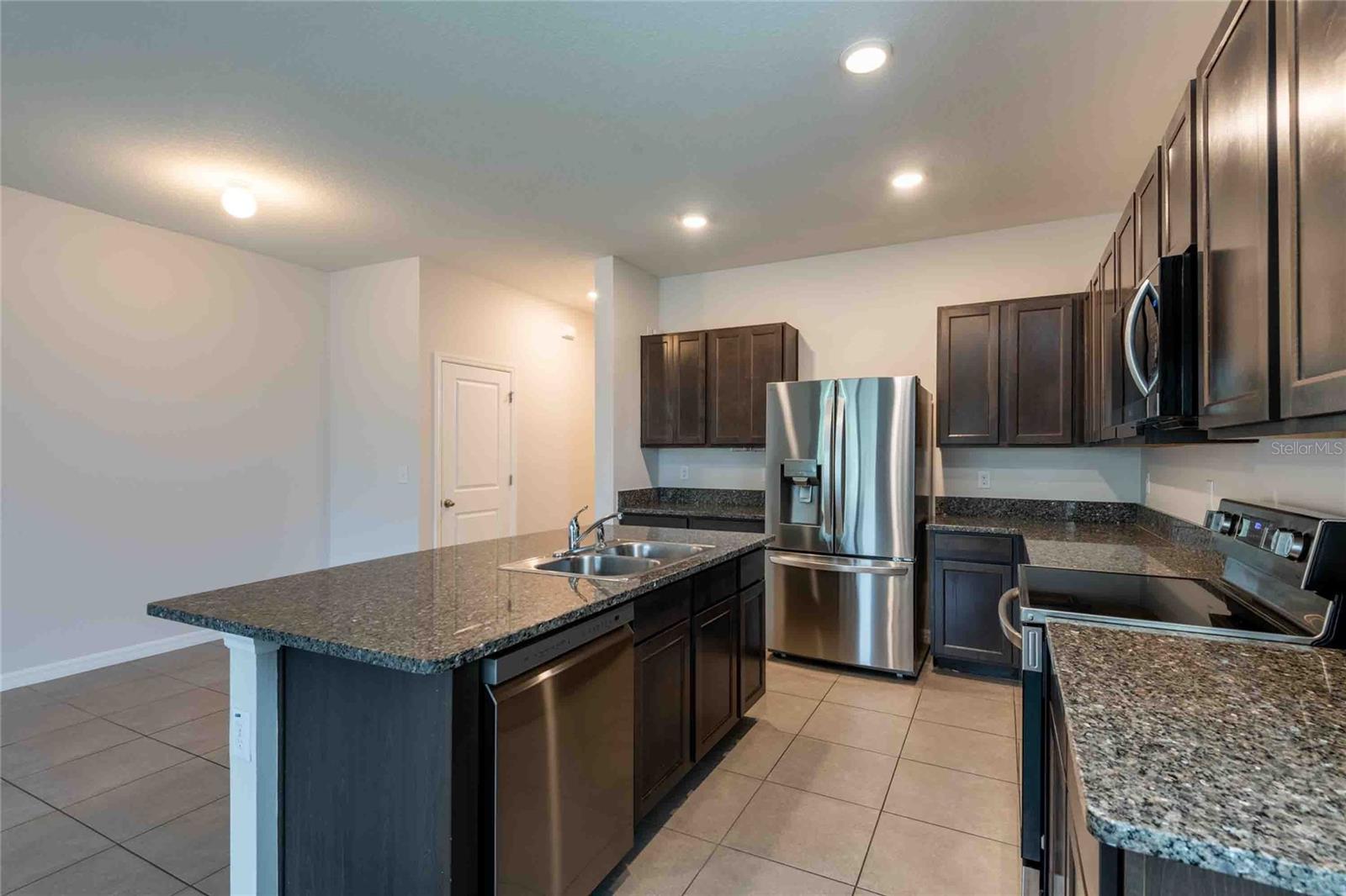 EAGLE PALM PH 3B - Residential