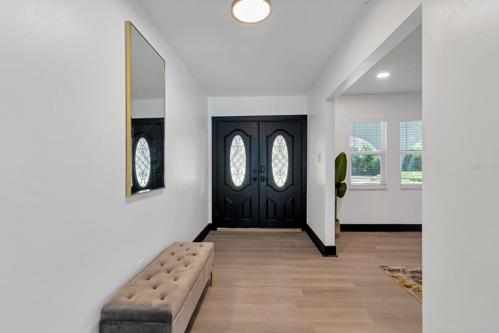 KNOLLWOOD - Residential