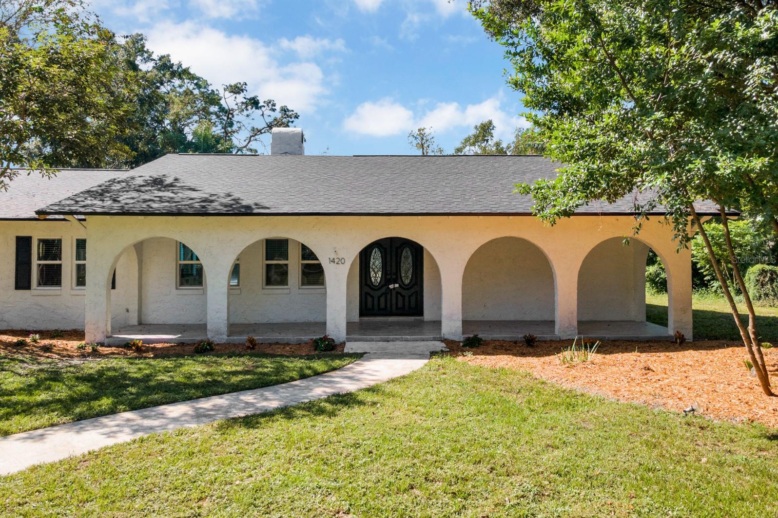 KNOLLWOOD - Residential