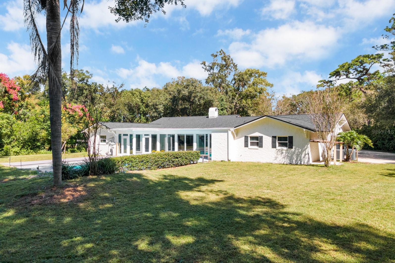 KNOLLWOOD - Residential