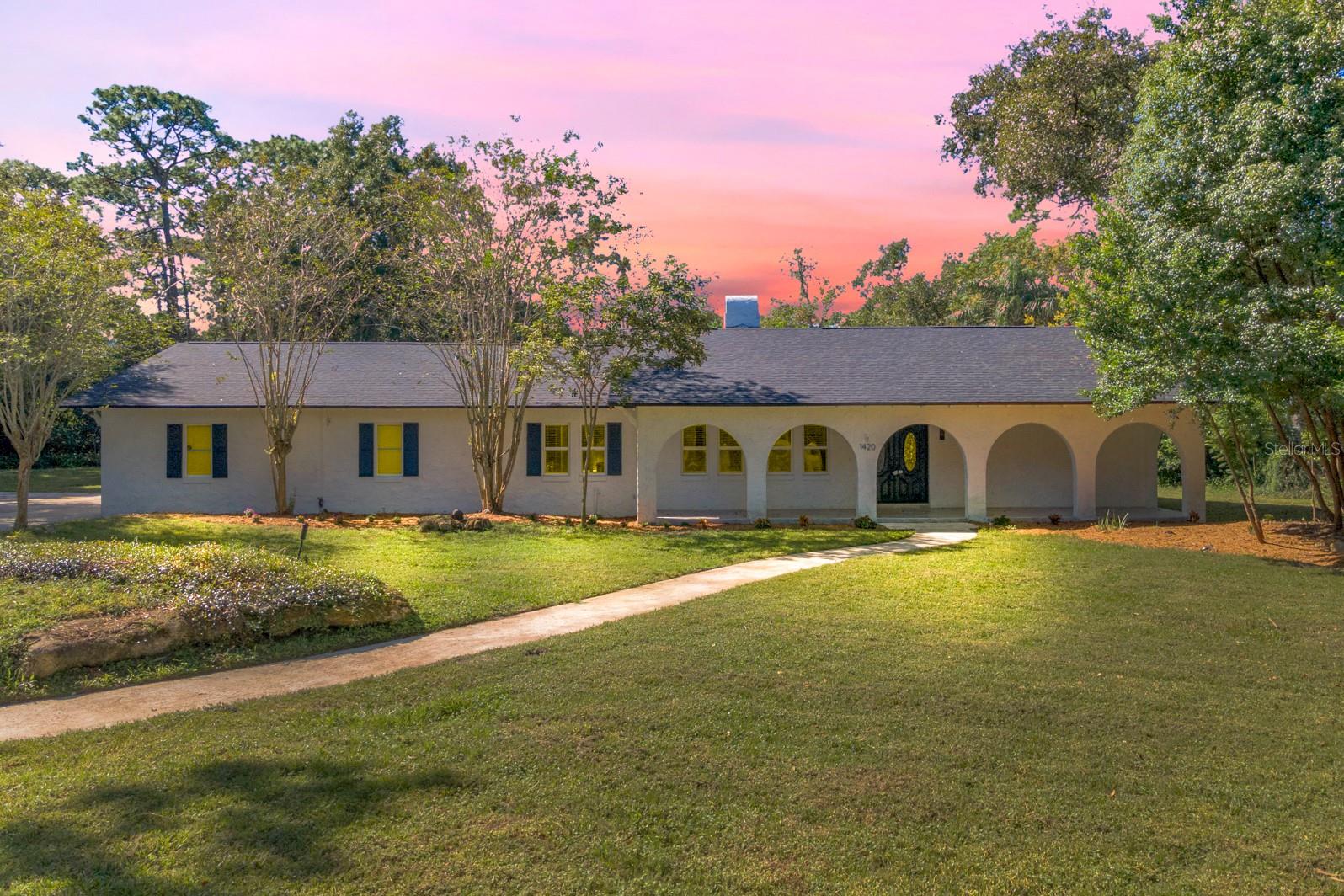 KNOLLWOOD - Residential