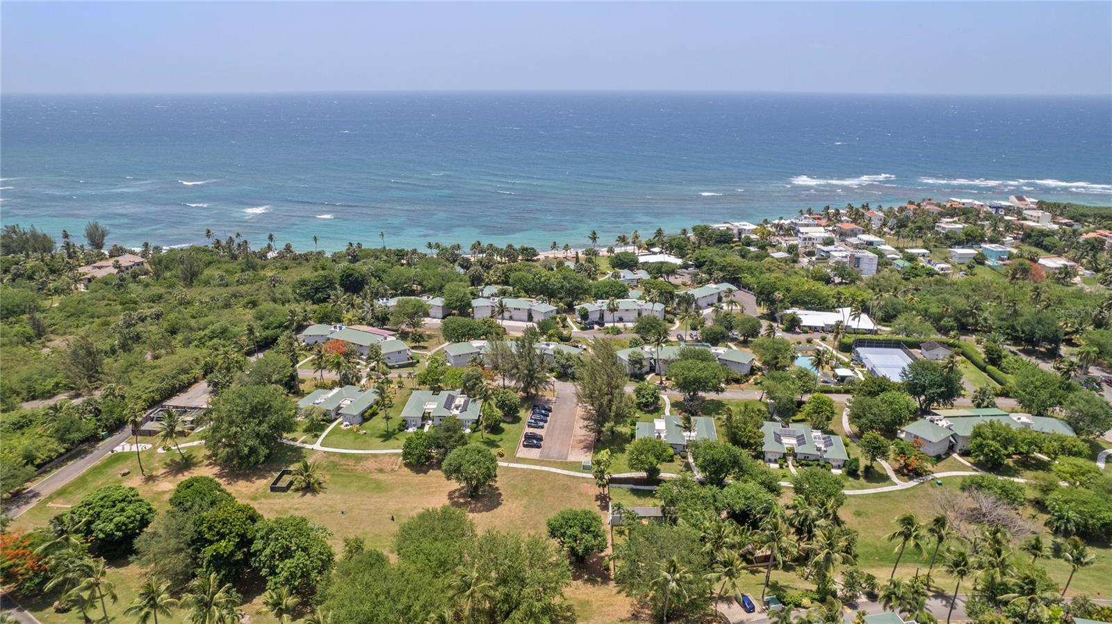 VILLA MONTAÑA BEACH RESORT - Residential