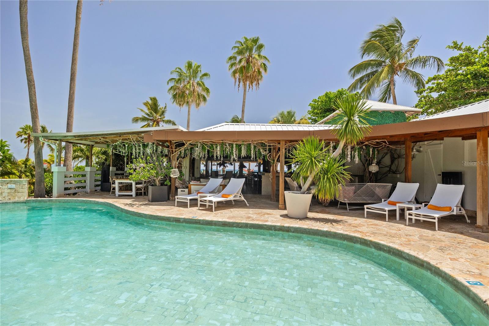VILLA MONTAÑA BEACH RESORT - Residential