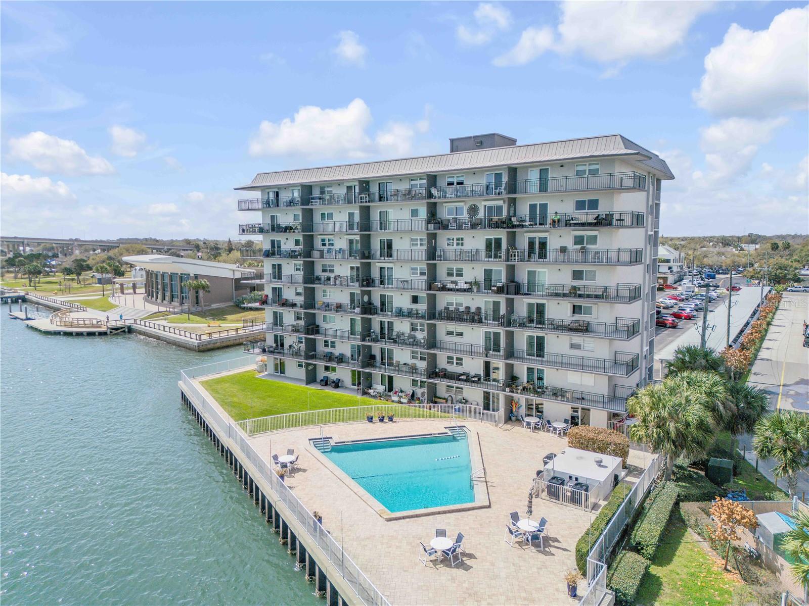 101 N RIVERSIDE DRIVE 4080