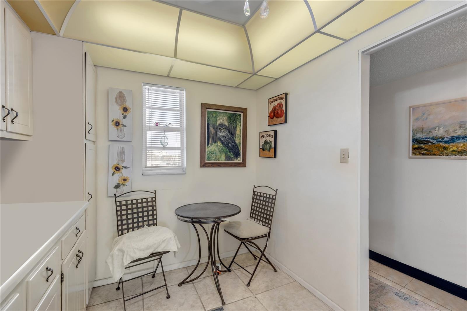 CAPTAINS QUARTERS - Residential