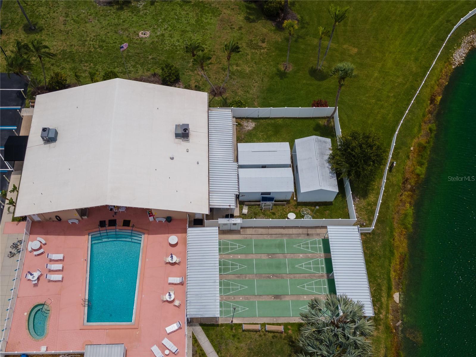 VENETIAN ESTATES - Residential