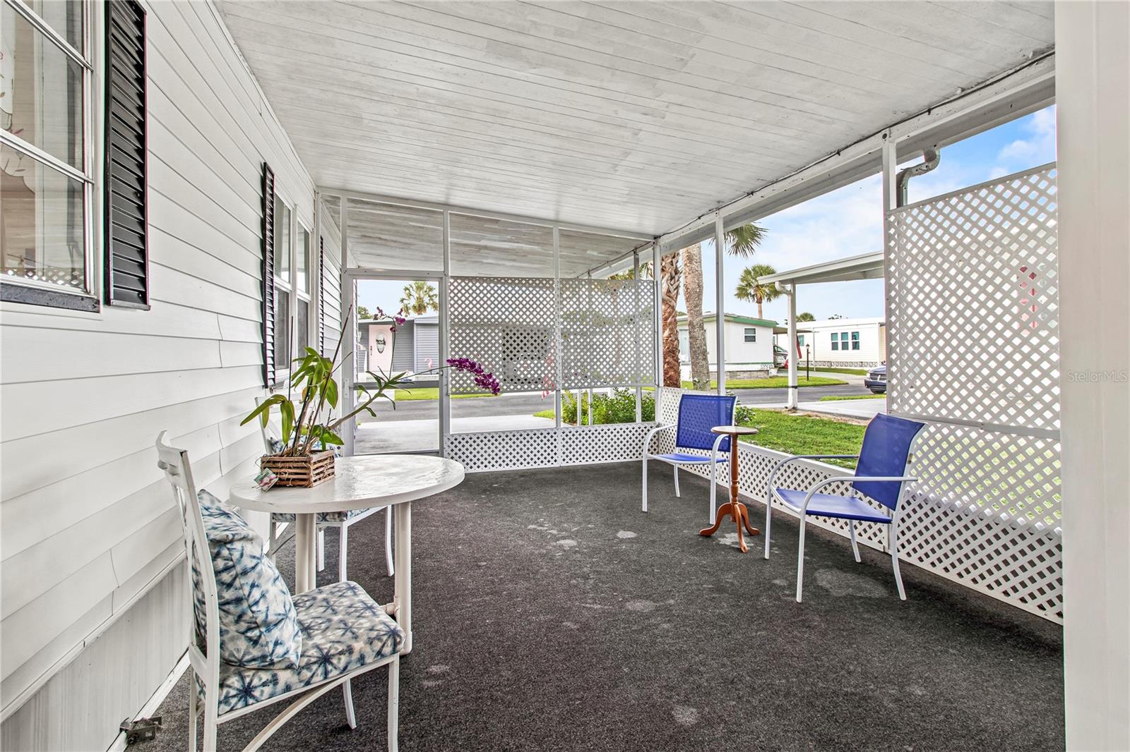 VENETIAN ESTATES - Residential