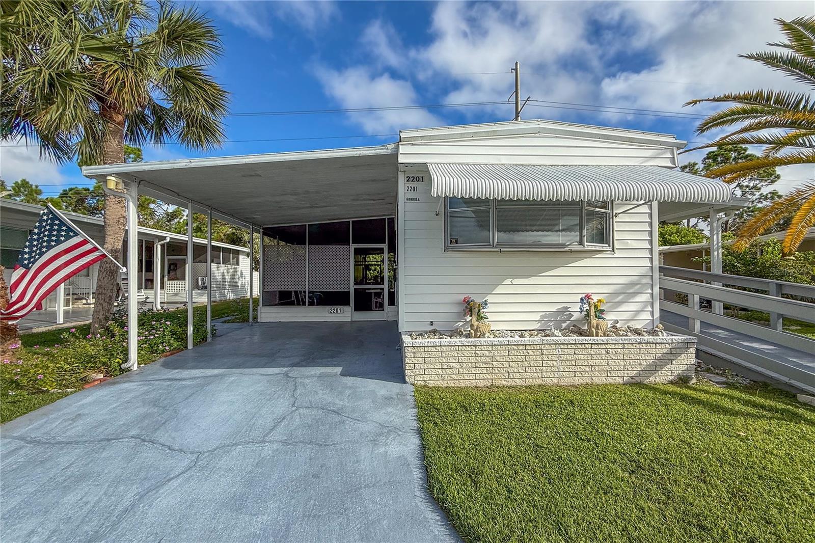VENETIAN ESTATES - Residential