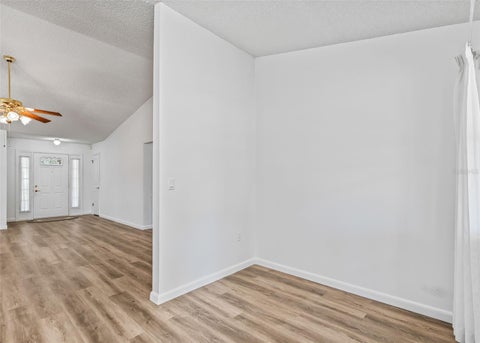 Tiny photo for 1409 New Abbey Avenue, Leesburg, FL 34788 (MLS # G5118503)