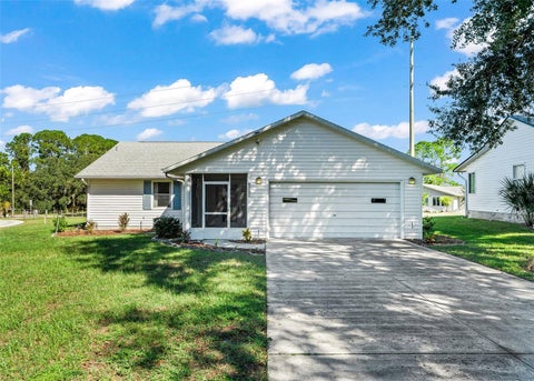 Photo of 1409 New Abbey Avenue, Leesburg, FL 34788 (MLS # G5118503)