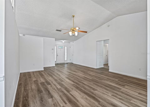 Tiny photo for 1409 New Abbey Avenue, Leesburg, FL 34788 (MLS # G5118503)