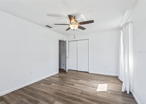 Tiny photo for 1409 New Abbey Avenue, Leesburg, FL 34788 (MLS # G5118503)