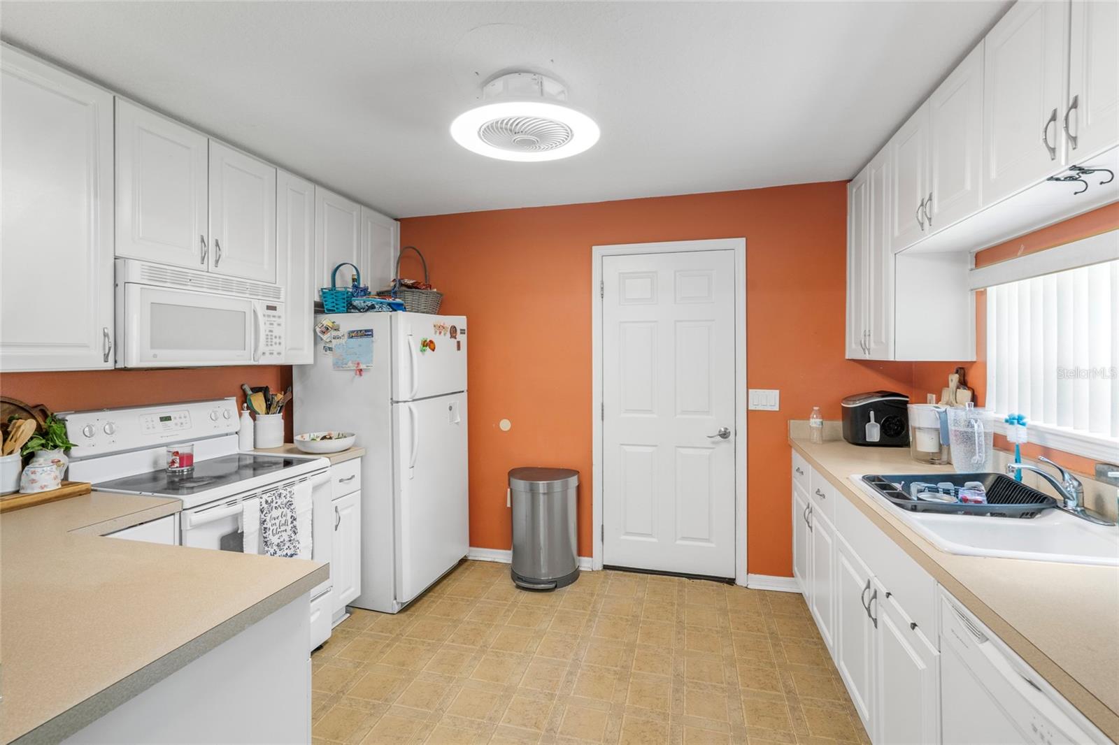 LAKE COMO HOMESITES - Residential