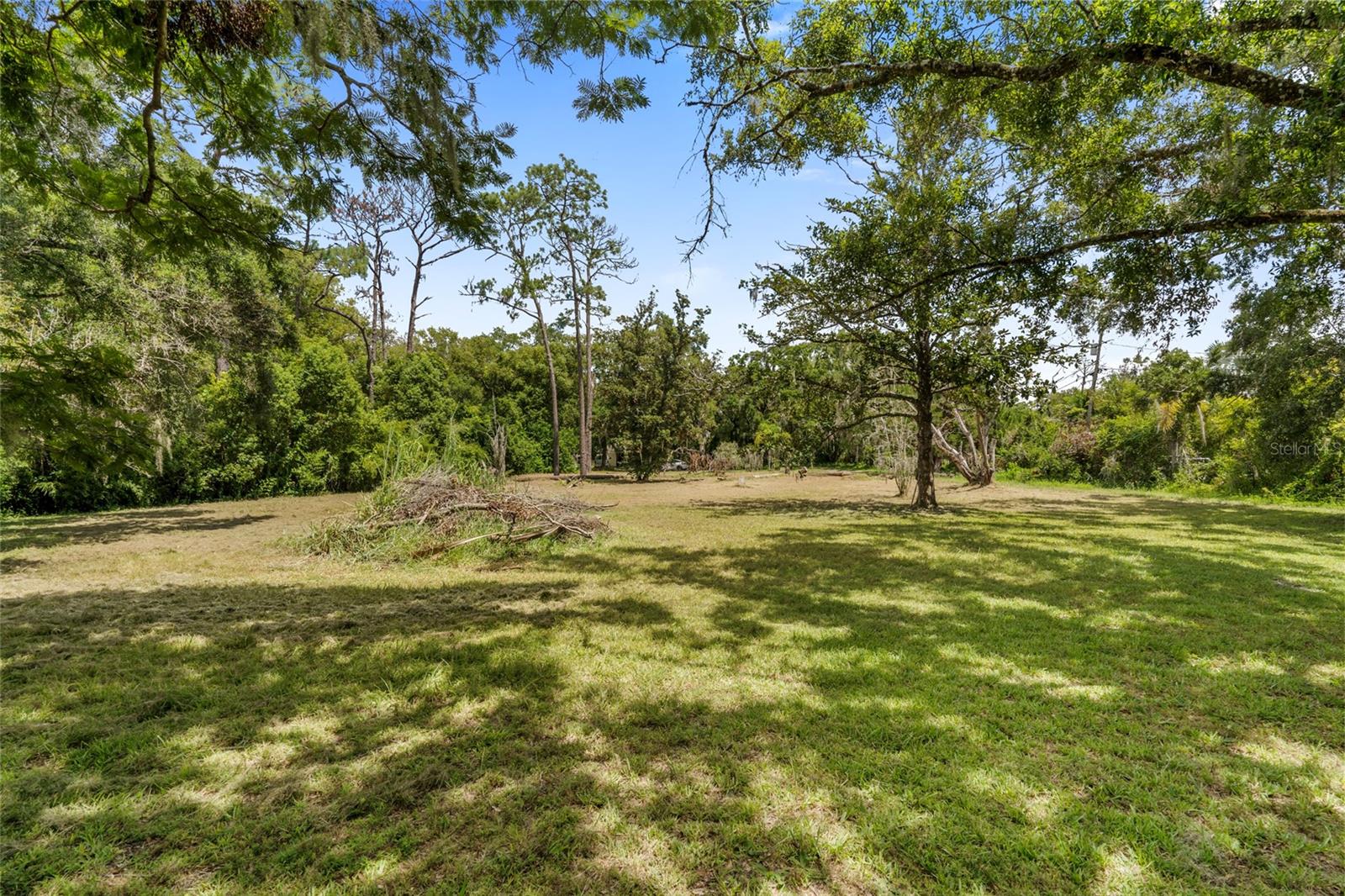 LAKE COMO HOMESITES - Residential