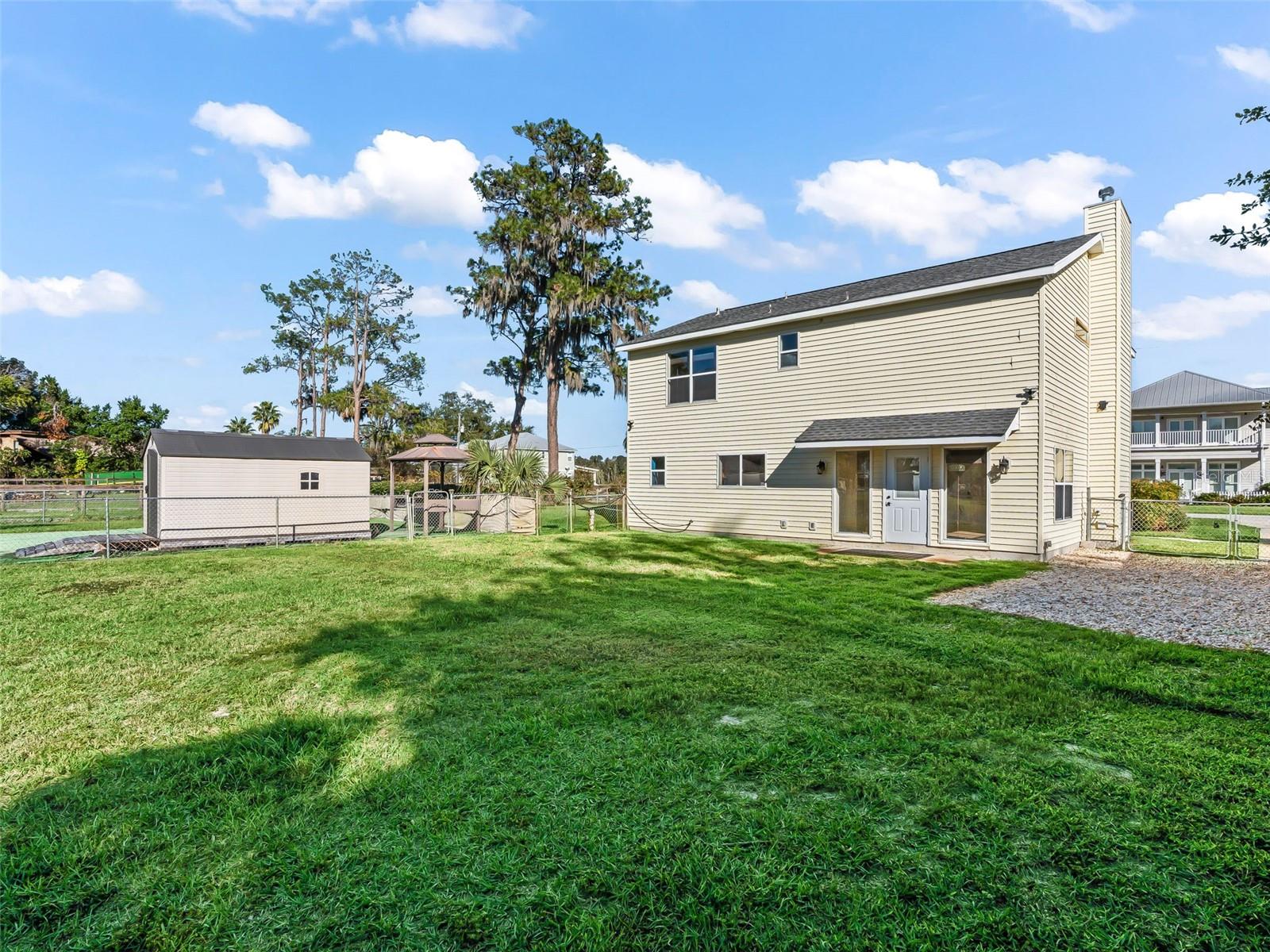 BIRD ISLAND - Residential