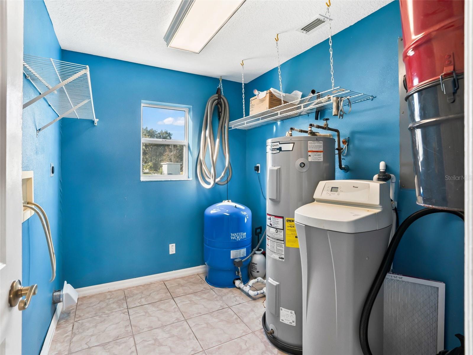 BIRD ISLAND - Residential