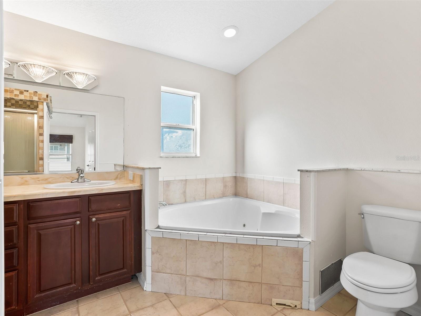 BIRD ISLAND - Residential