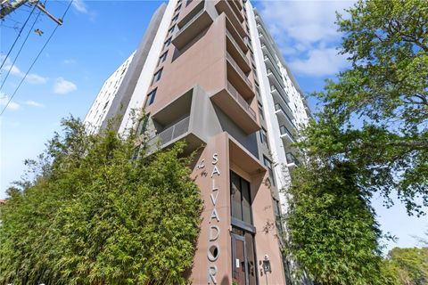 Photo of 199 Dali Boulevard #PH-2, St Petersburg, FL 33701 (MLS # TB8448021)