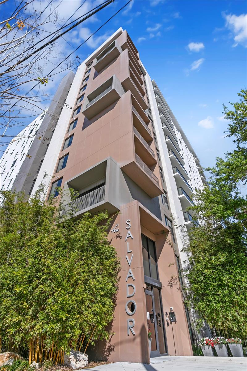 SALVADOR THE CONDO - Residential