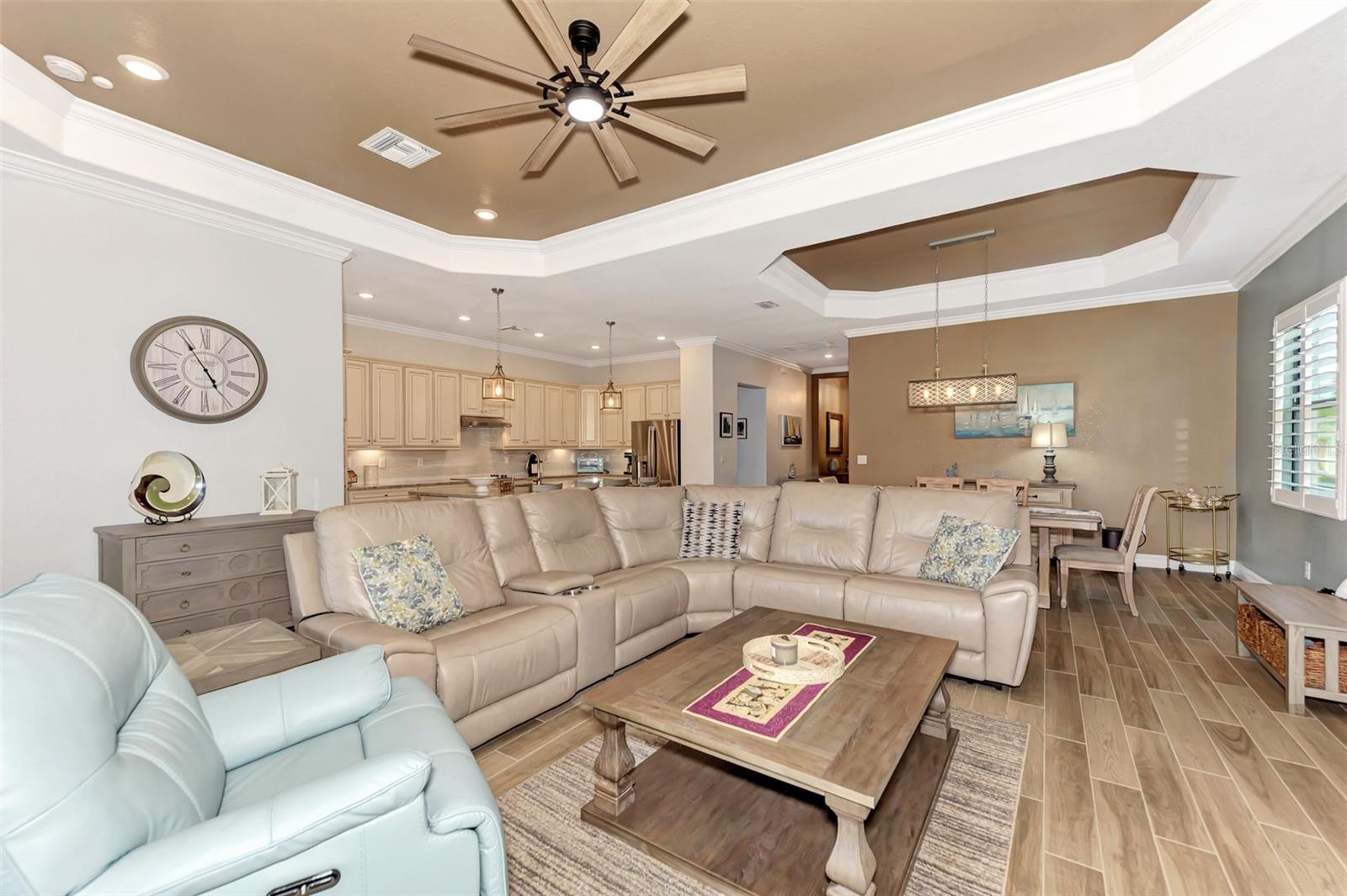 SARASOTA NATIONAL PH 8 - Residential