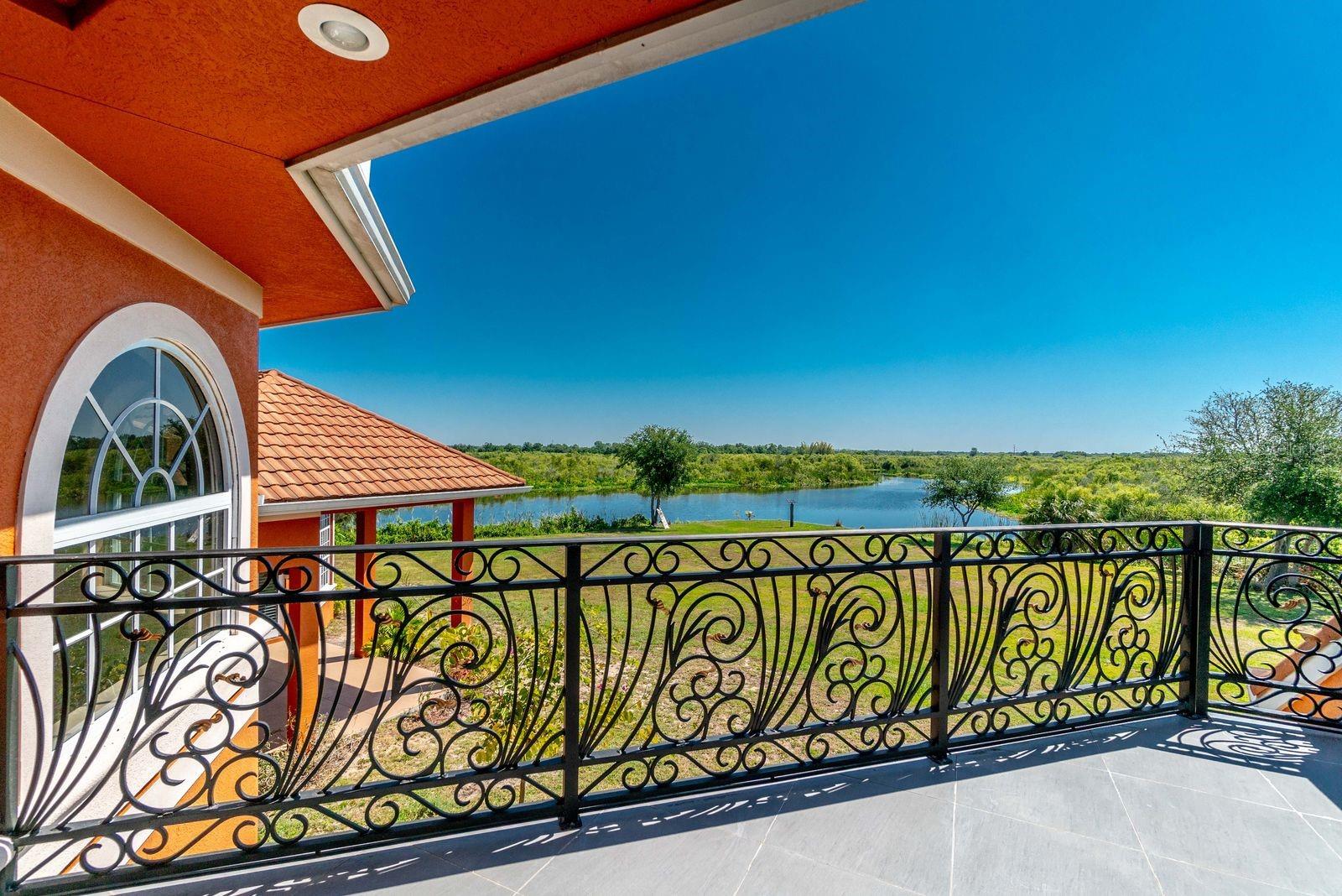 ACERAGE - Residential