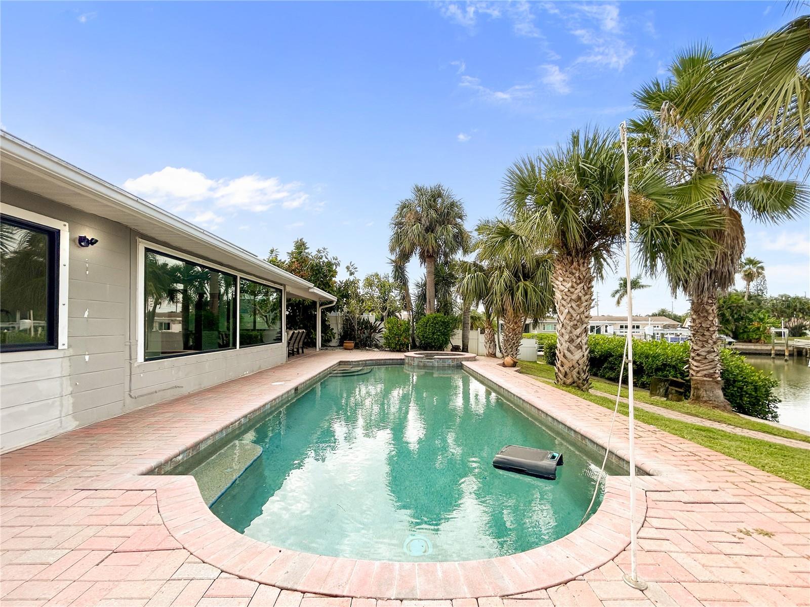 SOUTH CSWY ISLE 2ND ADD - Residential