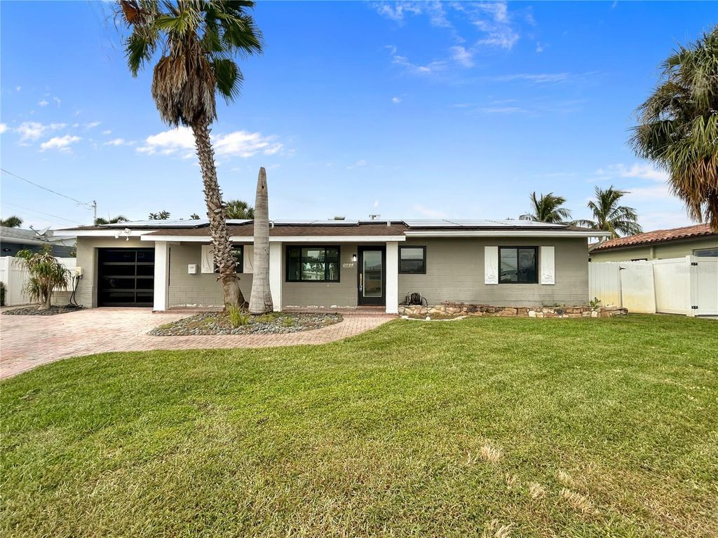 Photo of 7861 1st Avenue S, St Petersburg, FL 33707 (MLS # TB8437378)