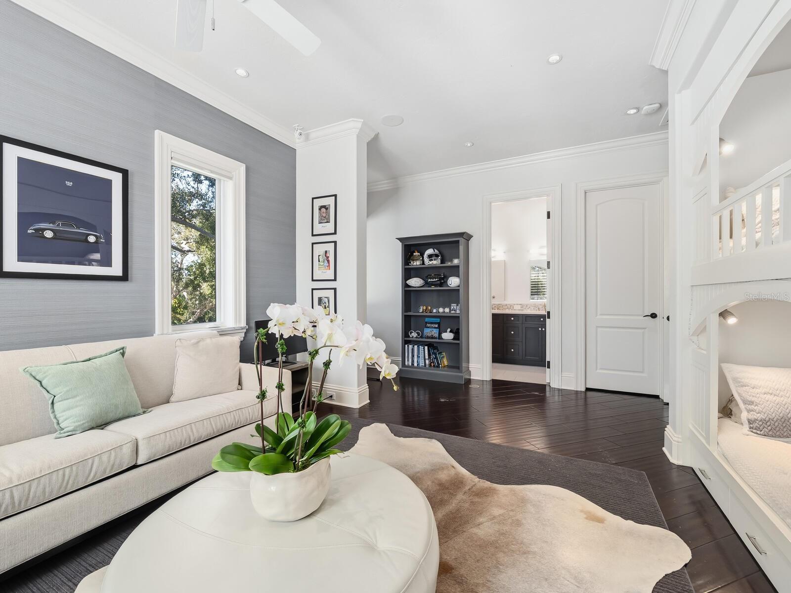 CHEROKEE PARK - Residential