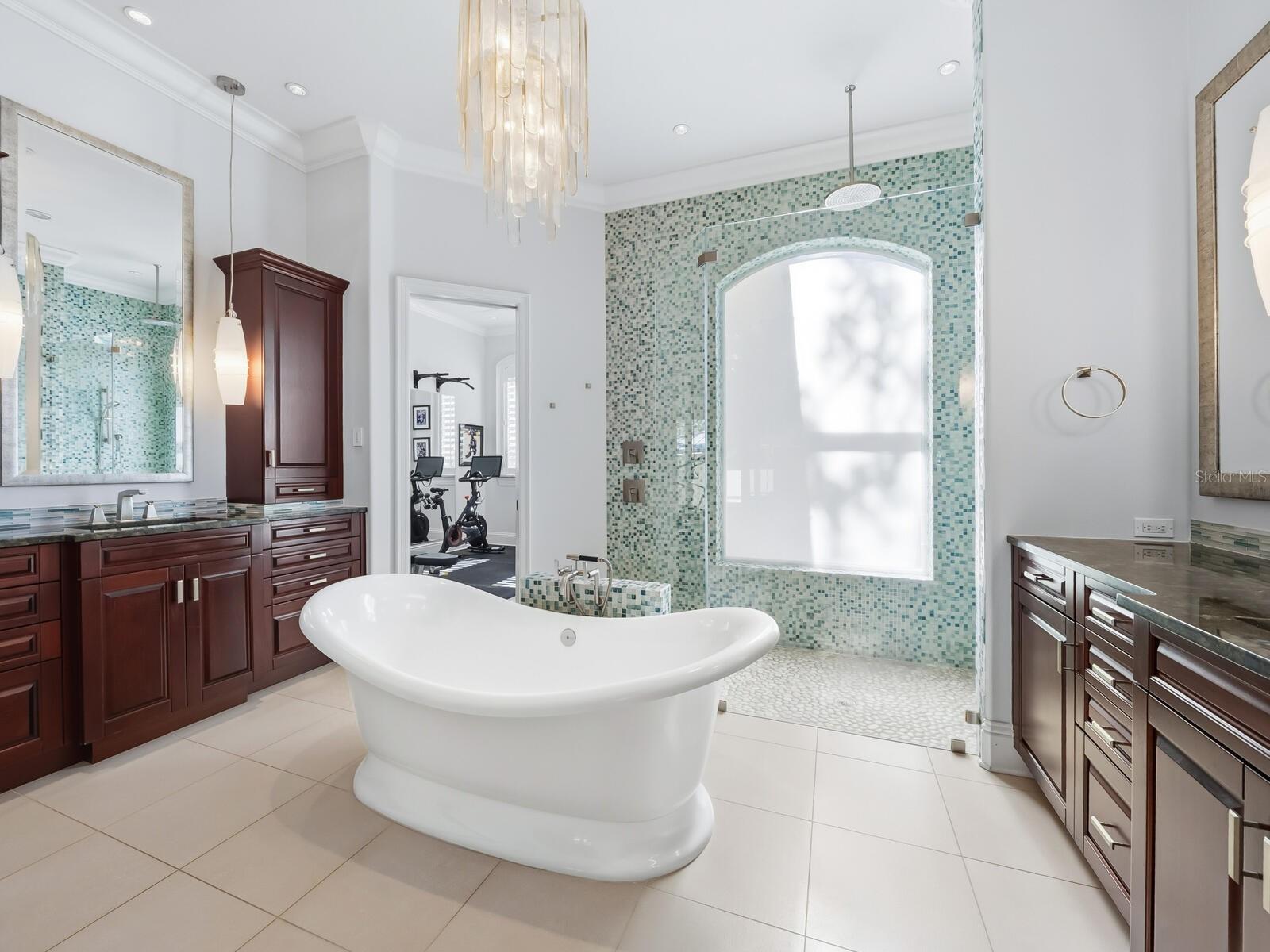 CHEROKEE PARK - Residential